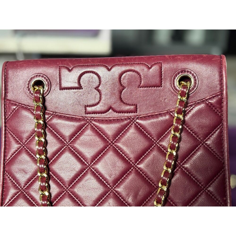 Tory Burch Savannah Convertible Shoulder Bag